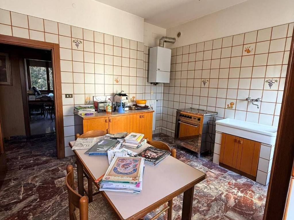 Appartamento a Verona in Via Valeggio - Foto 3