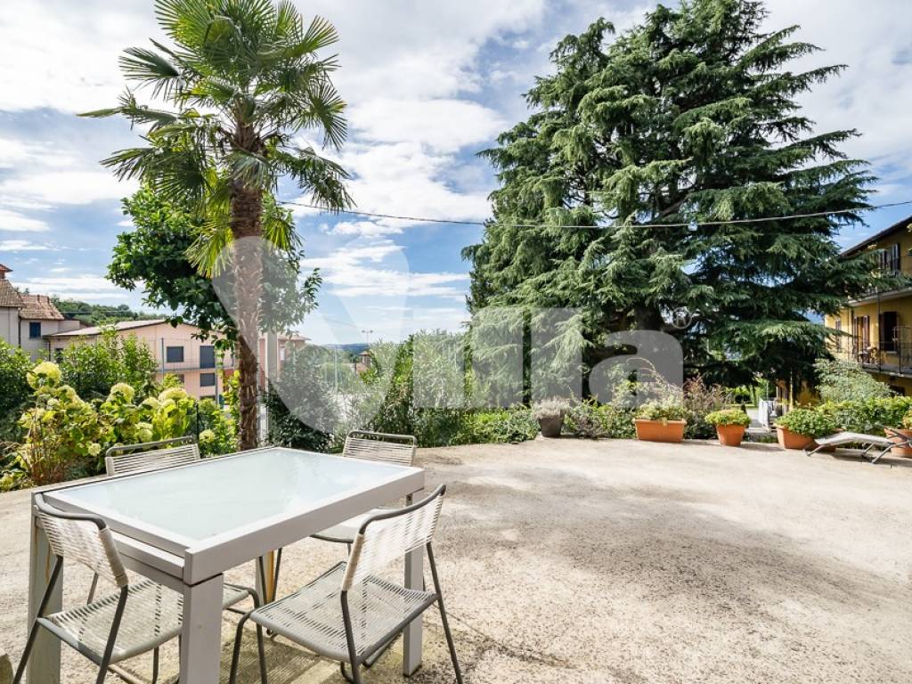 Villa a Oggiono in Via C. Cassina, 2 - Foto 3