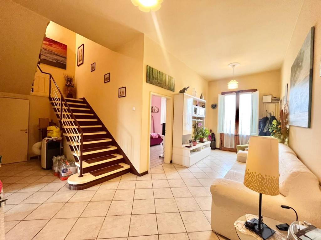 Casa indipendente a Prato in Via di Maliseti - Foto 2