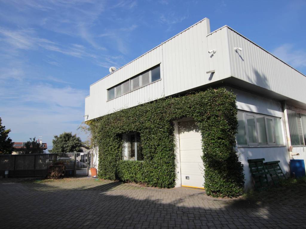 Immobile a Oggiono in Via al Chiarè - Foto 2