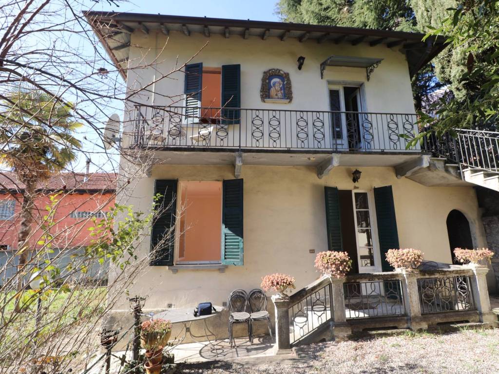 Villa a Tremezzina in Via Monte Crocione, 9 - Foto 2