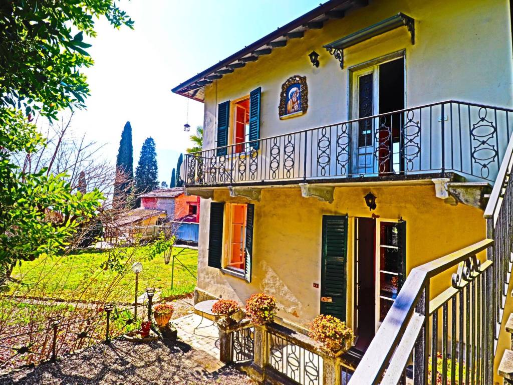 Villa a Tremezzina in Via Monte Crocione, 9 - Foto 4