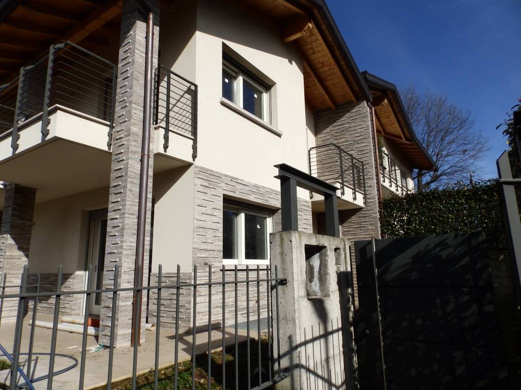 Villa a Lentate sul seveso in Via per Mocchirolo - Foto 4