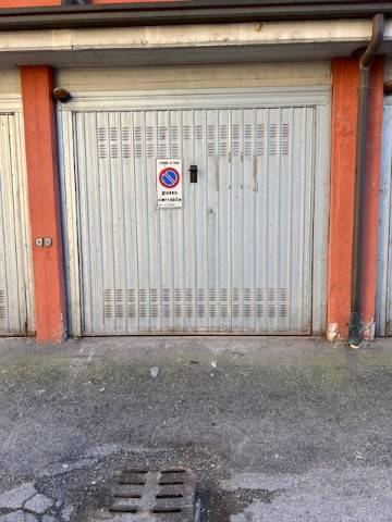 Box / garage a Pavia in Via Guglielmo e Antonio Scapolla, 12 - Foto 5