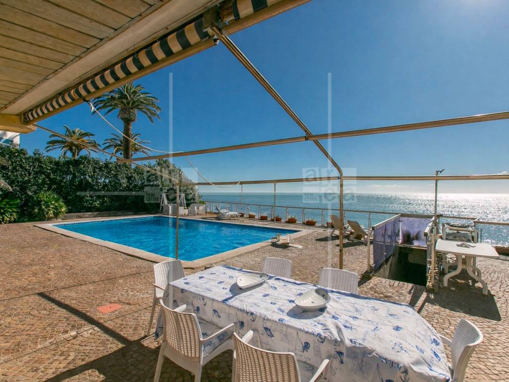 Villa a Santa marinella in Via Aurelia - Foto 2