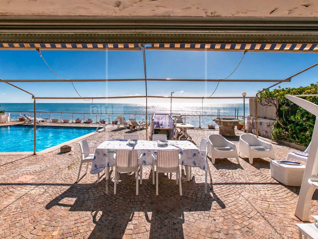 Villa a Santa marinella in Via Aurelia - Foto 3