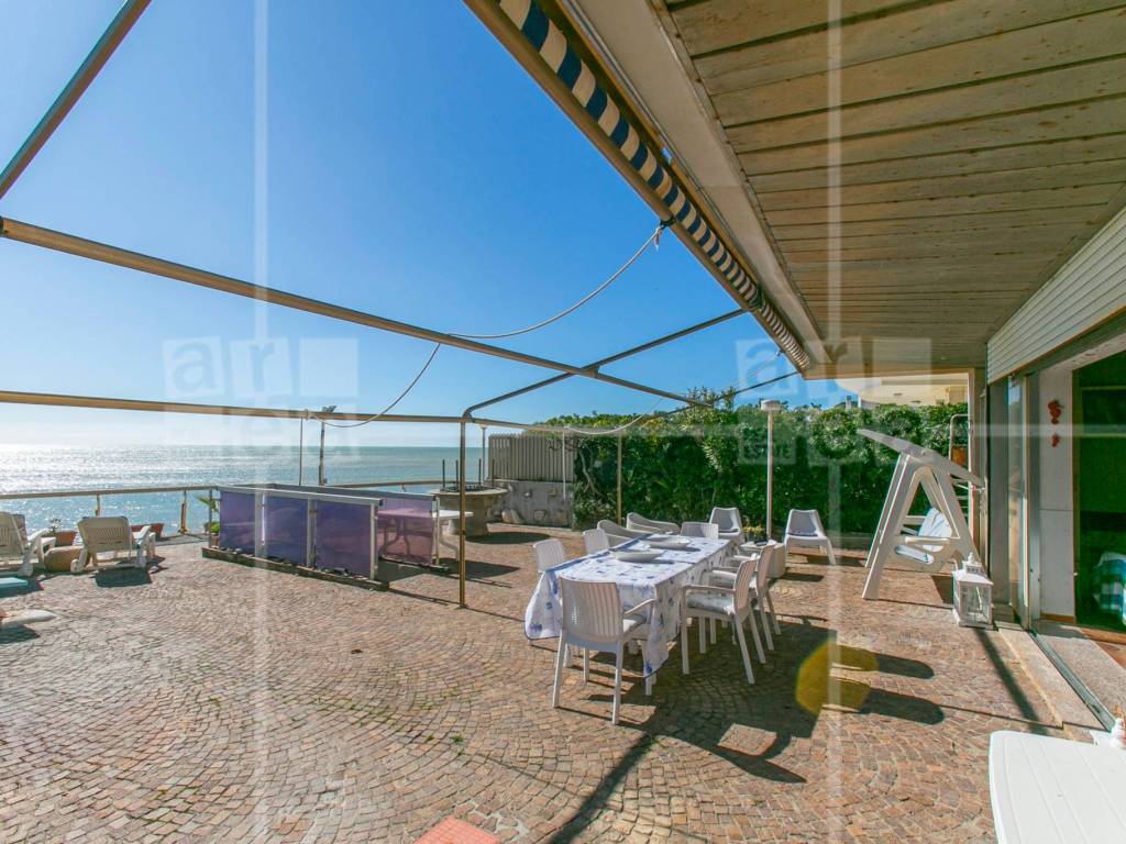 Villa a Santa marinella in Via Aurelia - Foto 5