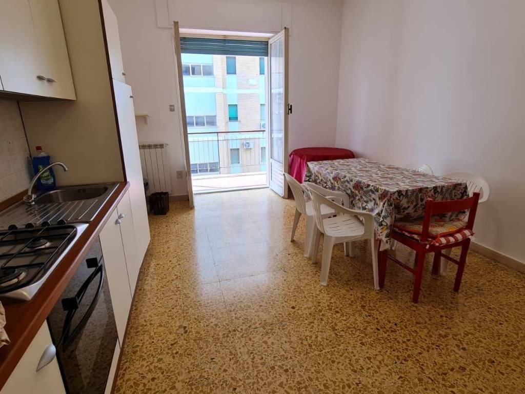 Appartamento a Catanzaro in Via Niccoloso da Recco - Foto 4