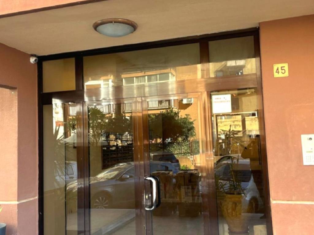 Appartamento a Palermo in Via Ammiraglio Persano - Foto 3