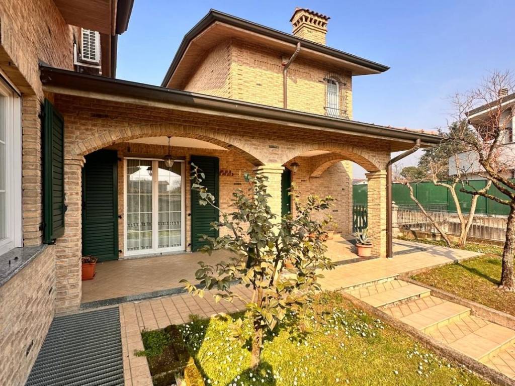 Villa a Trezzano rosa in Via Antonio Gramsci - Foto 2