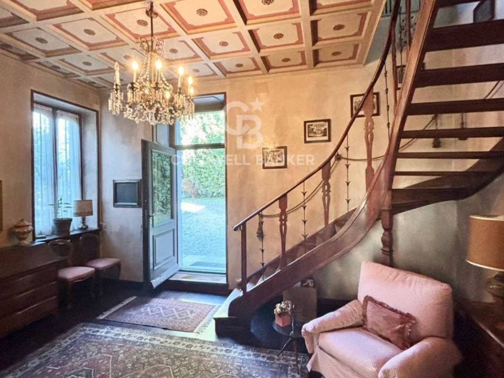 Villa a Carate brianza in Via dei Bersaglieri, 1 - Foto 3
