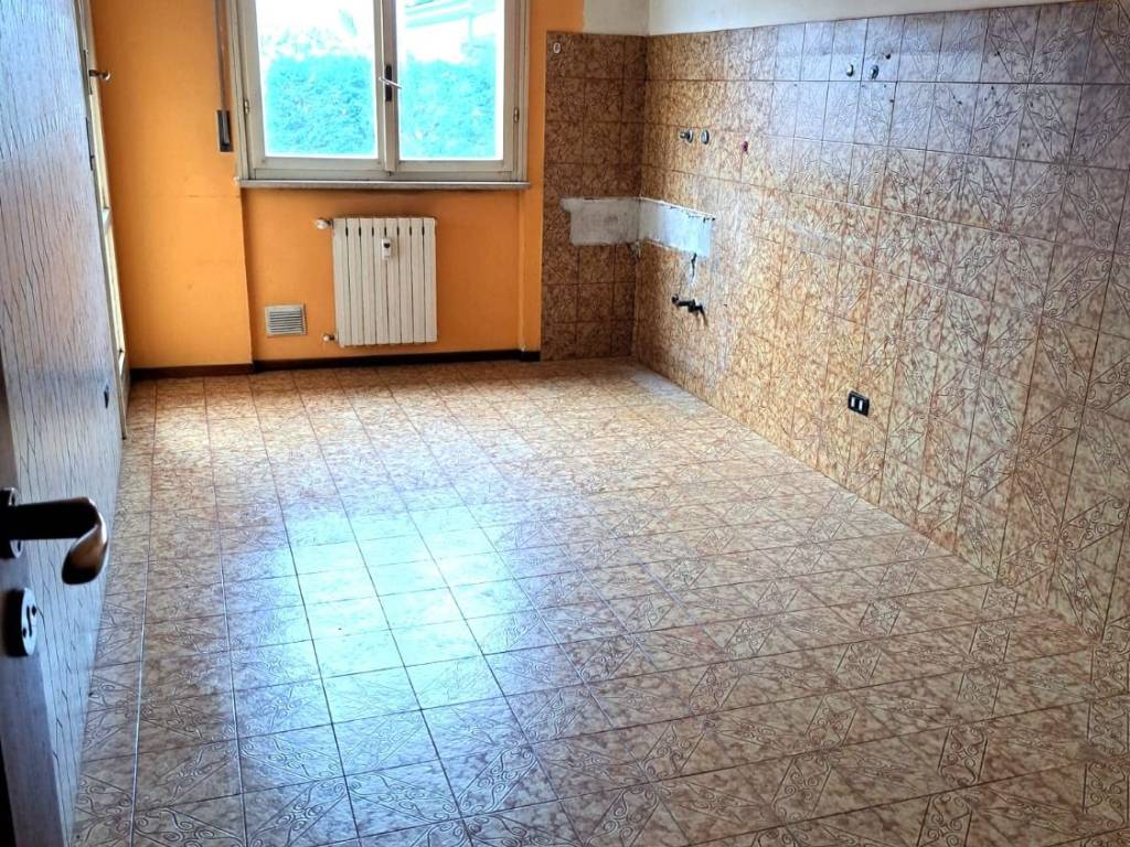 Appartamento a Galliate in Via XXV Aprile - Foto 5