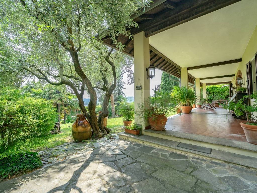 Villa a Oggiono in Via al Chiarè, 14 - Foto 3