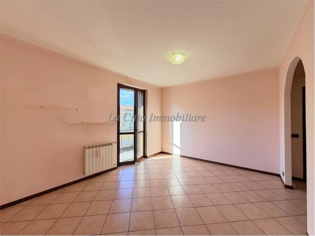 Appartamento a Novara in Via Maestra Torrion Quartara, 91 - Foto 3