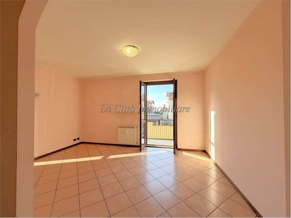 Appartamento a Novara in Via Maestra Torrion Quartara, 91 - Foto 4