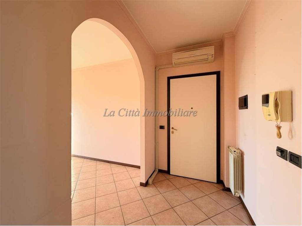 Appartamento a Novara in Via Maestra Torrion Quartara, 91 - Foto 5