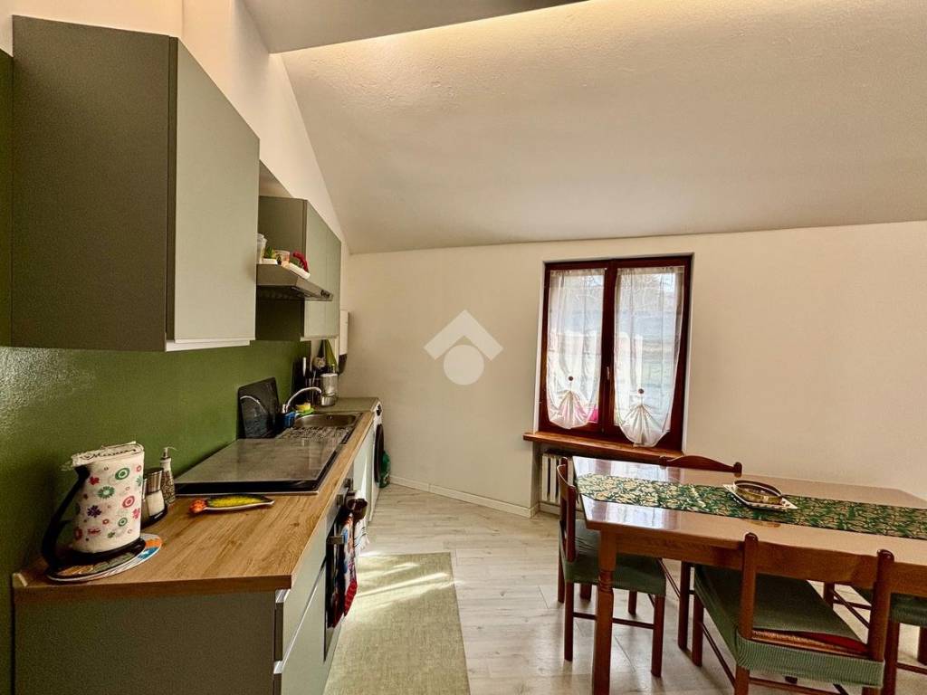 Appartamento a Sommacampagna in Via Piave - Foto 5