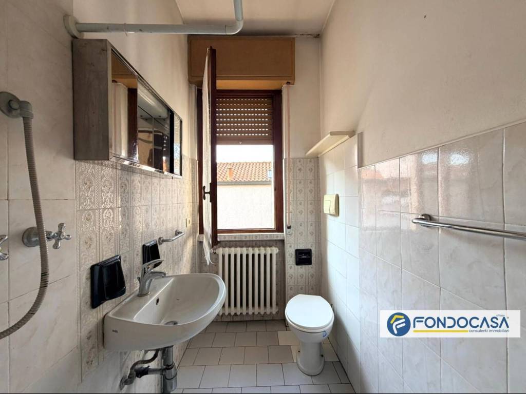 Appartamento a Carugo in Via Cadorna - Foto 4