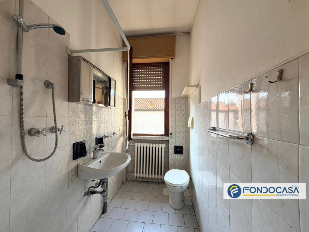 Appartamento a Carugo in Via Cadorna - Foto 5