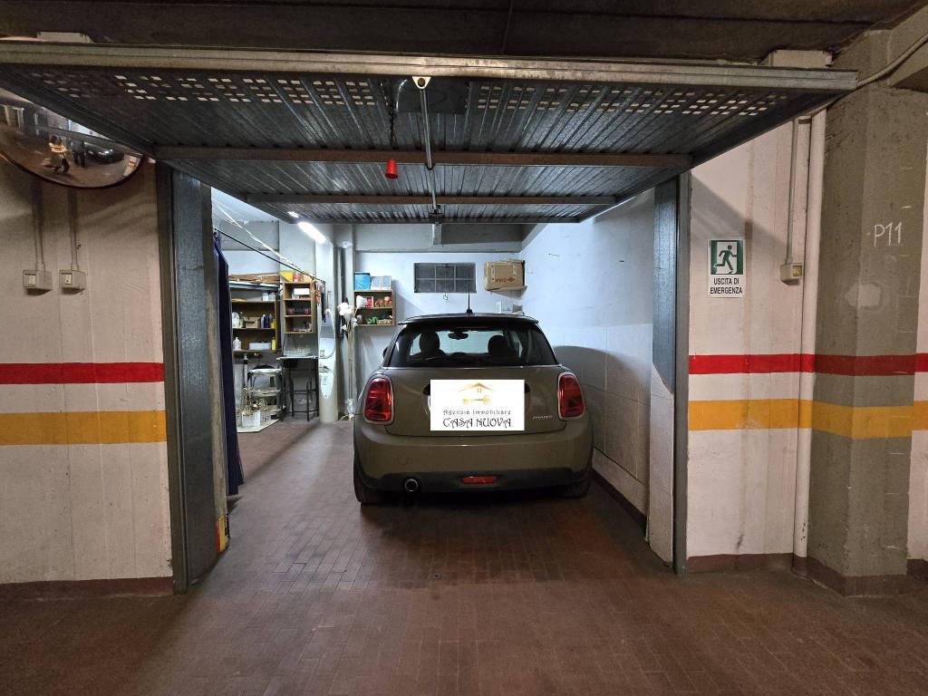 Box / garage a Genova in Via Cervignano - Foto 3