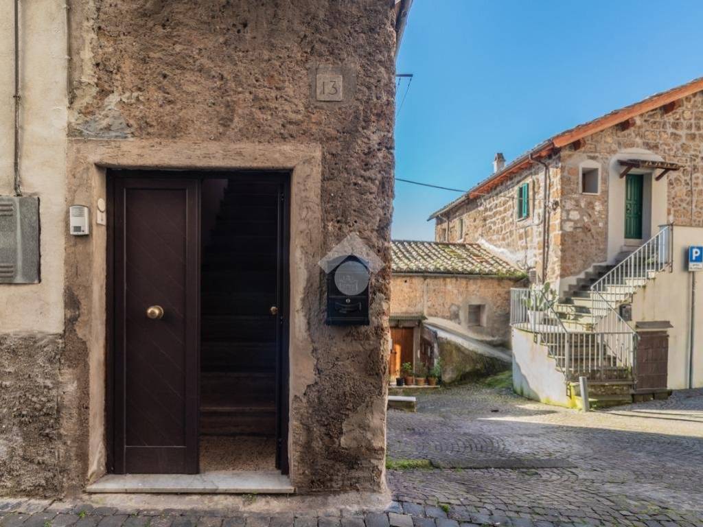 Appartamento a Sutri in Via San Pio V, 13 - Foto 3