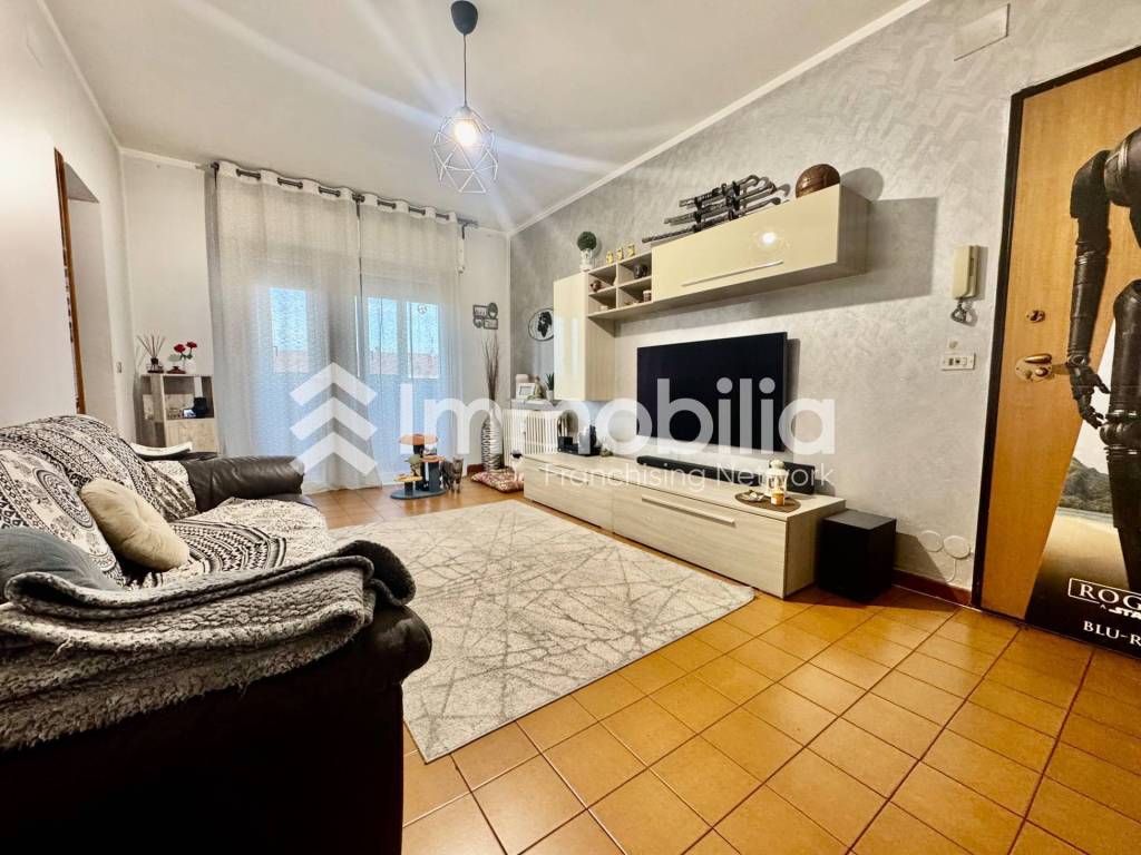 Appartamento a Torino in via ivrea, 29 - Foto 3