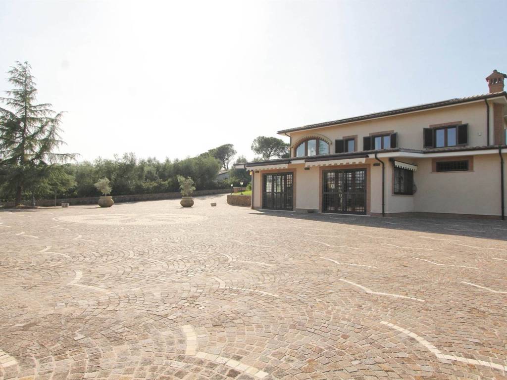 Villa a Montelibretti in Via dei Pini - Foto 5