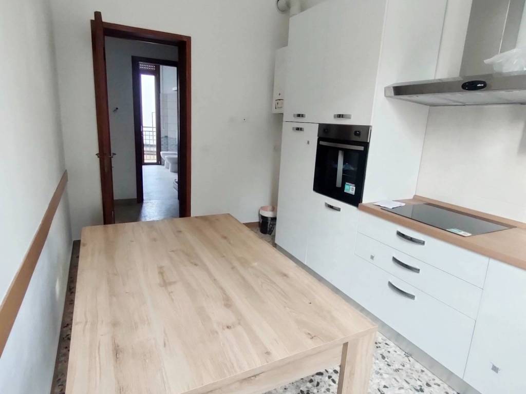 Appartamento a Piacenza in Via Giuseppe Manfredi, 64 - Foto 2