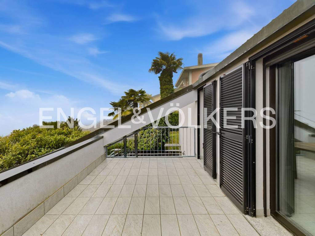 Villa a Besozzo in Via Pordoi - Foto 3