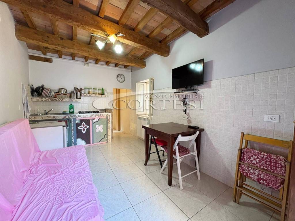 Appartamento a Trecastelli in Via Castello - Foto 2