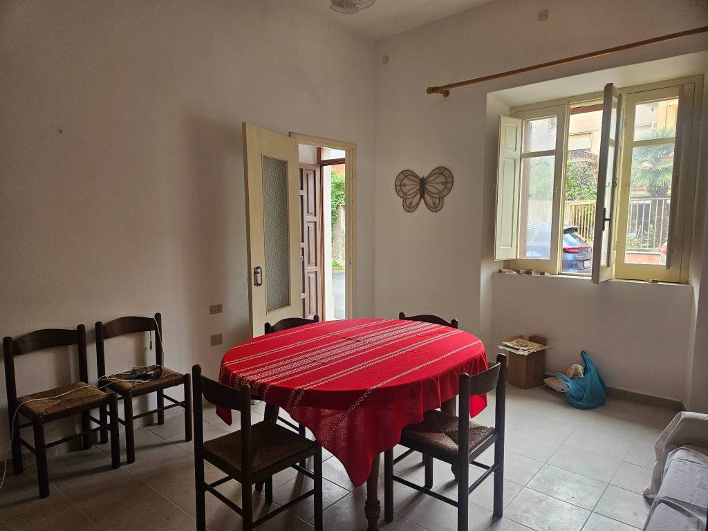 Appartamento a Sant'antioco in Via Rovereto, 9 - Foto 5