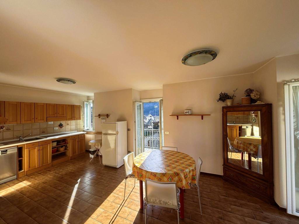 Appartamento a Dazio in Via Giuseppe Garibaldi - Foto 5