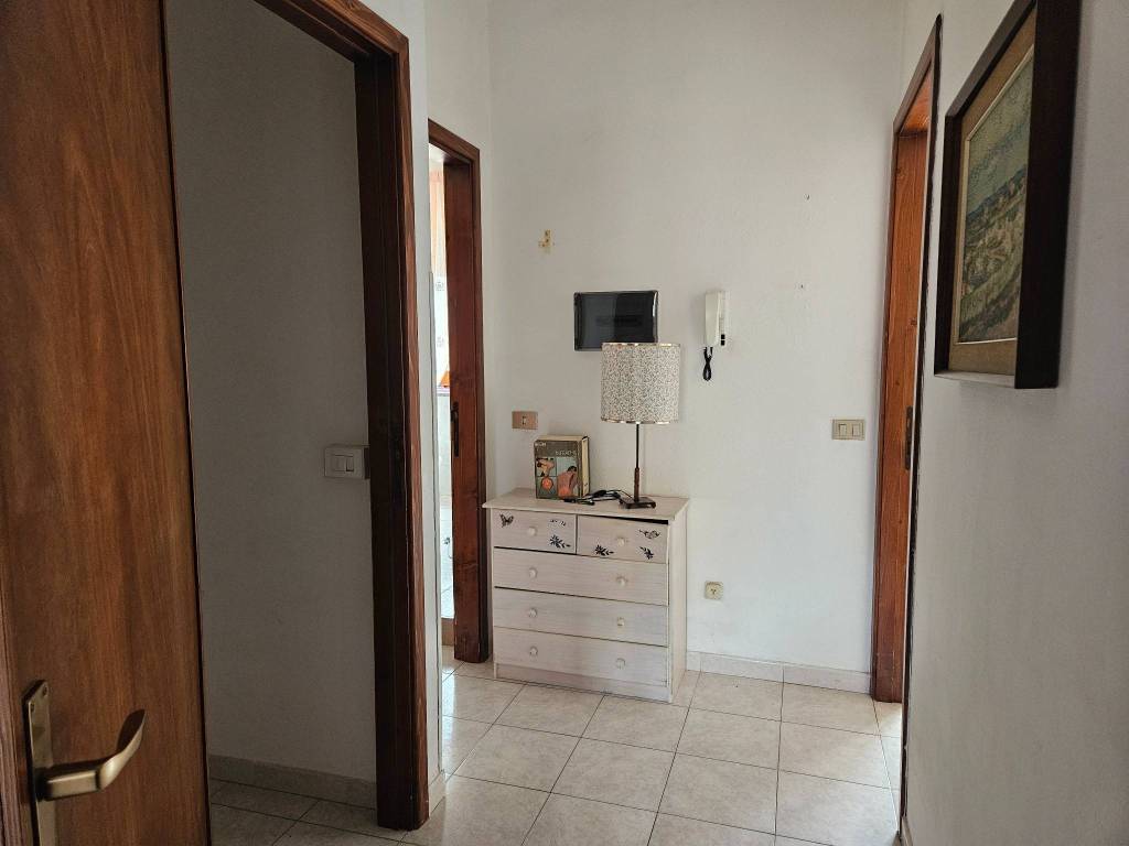 Appartamento a Sant'antioco in Via Rovereto, 11 - Foto 5