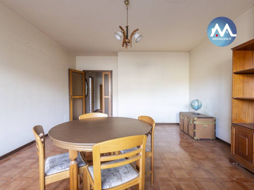 Appartamento a Pesaro in Via Basento 16 - Foto 2