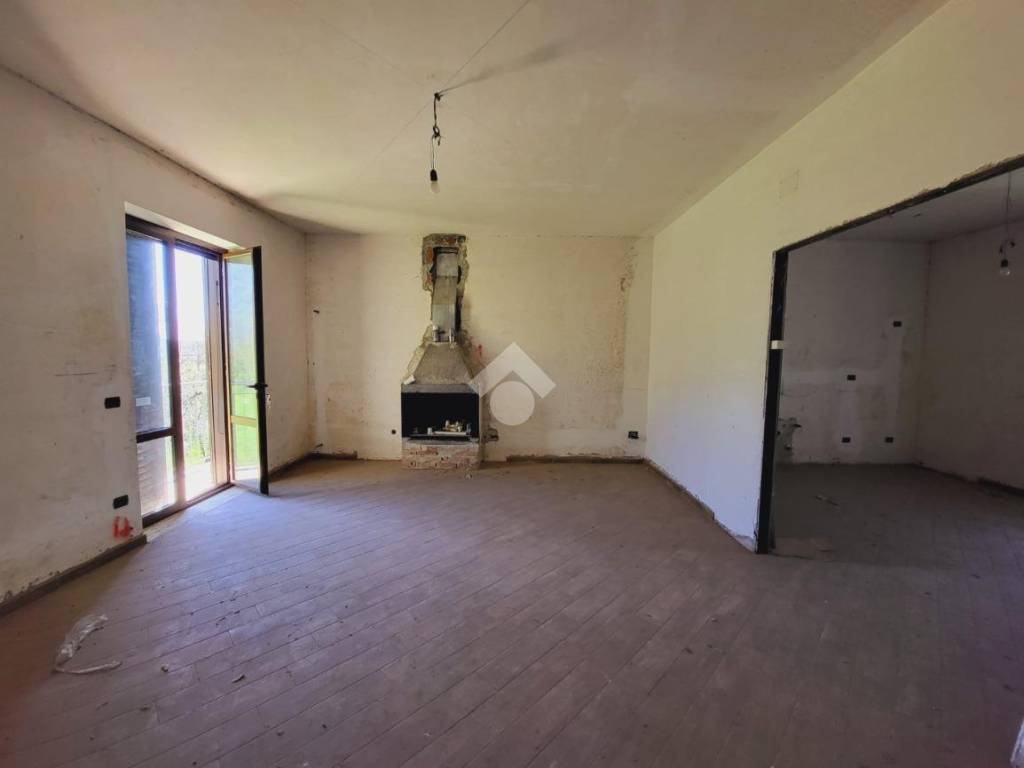 Casa indipendente a Airola in VIALE MOIANO - Foto 3