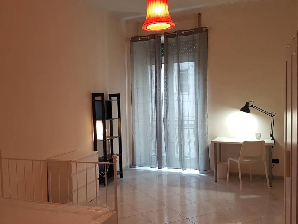 Appartamento a Napoli in Via Antonietta De Pace, 54 - Foto 3