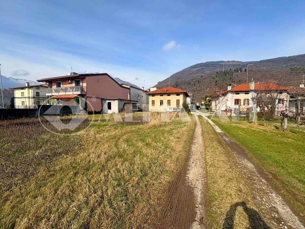 Villa a Maniago in Via Monte Fara, 5 - Foto 2