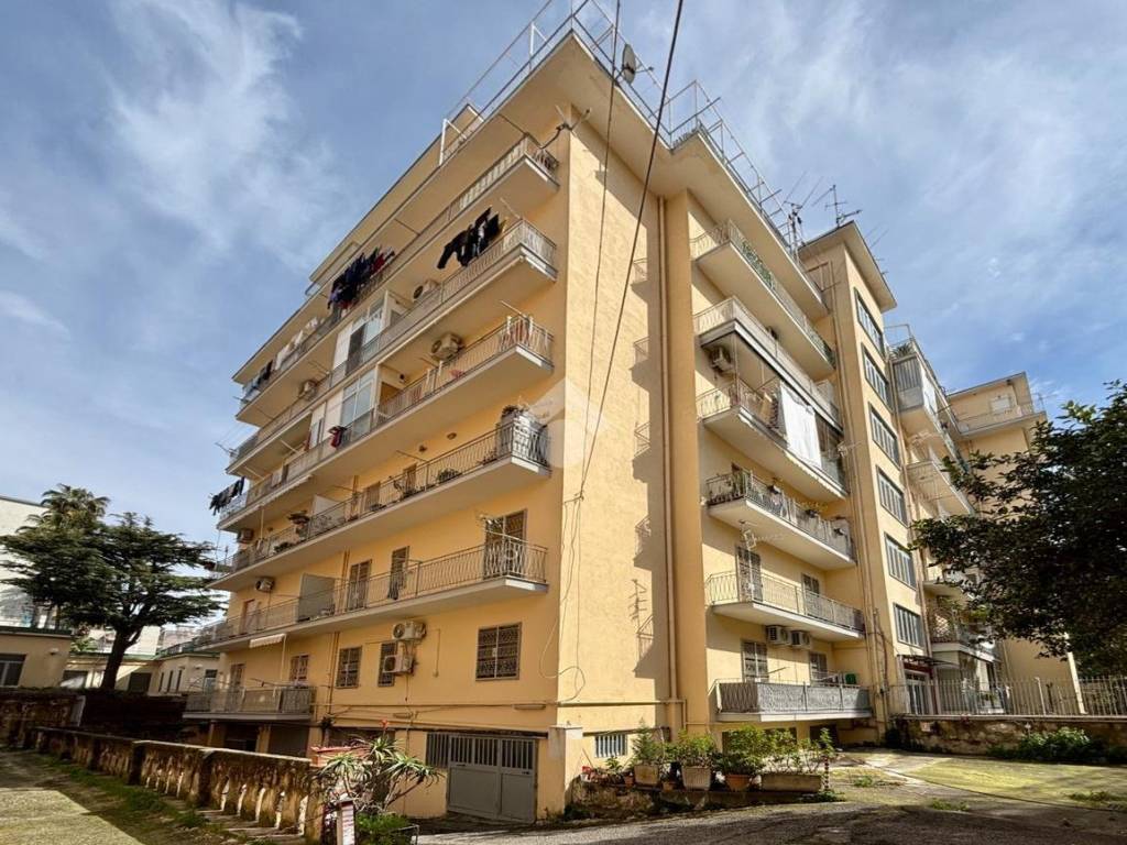 Appartamento a Castellammare di stabia in Via grotta san biagio, 5 - Foto 2