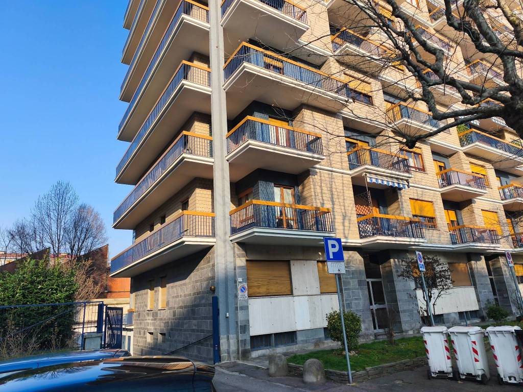 Box / garage a Collegno in Corso Antony, 19 - Foto 2