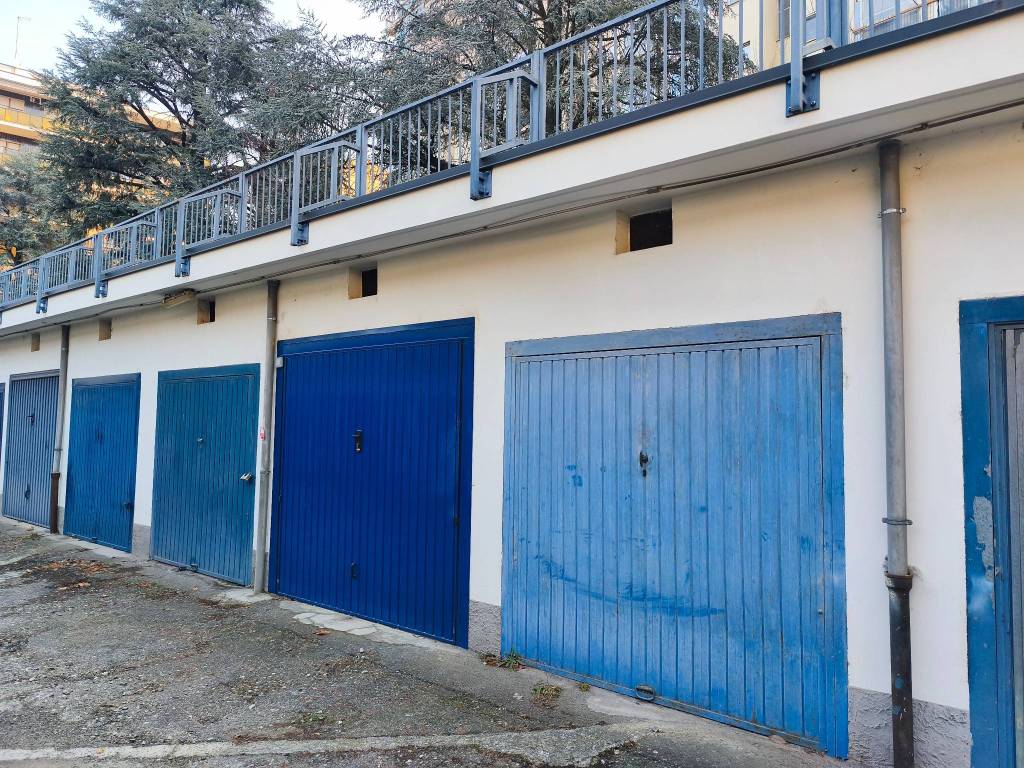 Box / garage a Collegno in Corso Antony, 19 - Foto 3