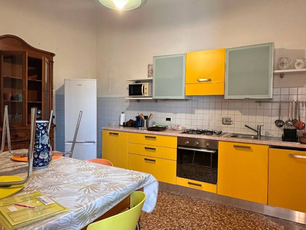 Appartamento a La spezia in Via Ugo Botti - Foto 2