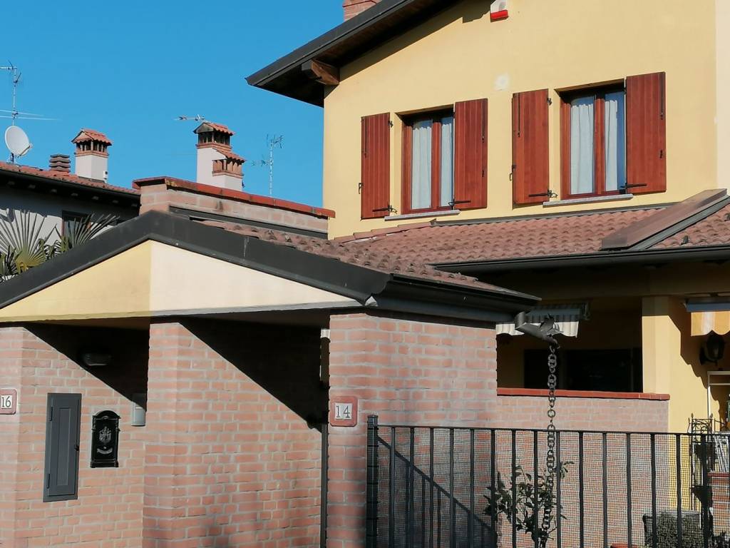 Villa a Ripalta guerina in VIA MARCHESI MONTICELLI OBIZZI, 16 - Foto 3
