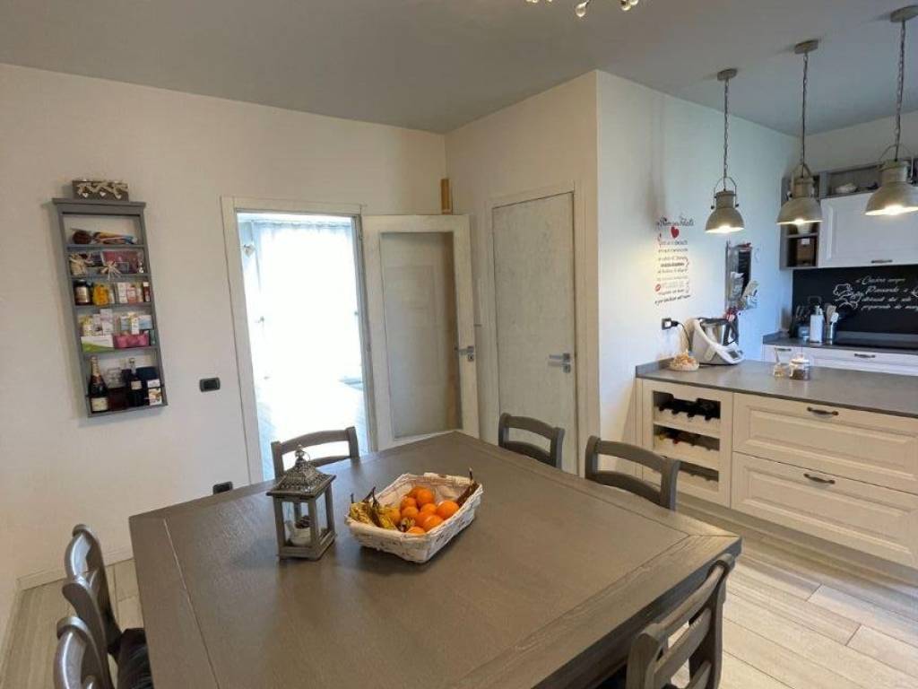 Appartamento a Prato in Via Emilio Giubilei - Foto 4