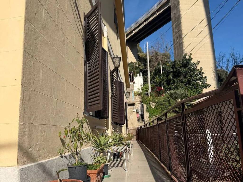 Villa a Messina in Via Torrente Trapani, 32 - Foto 2