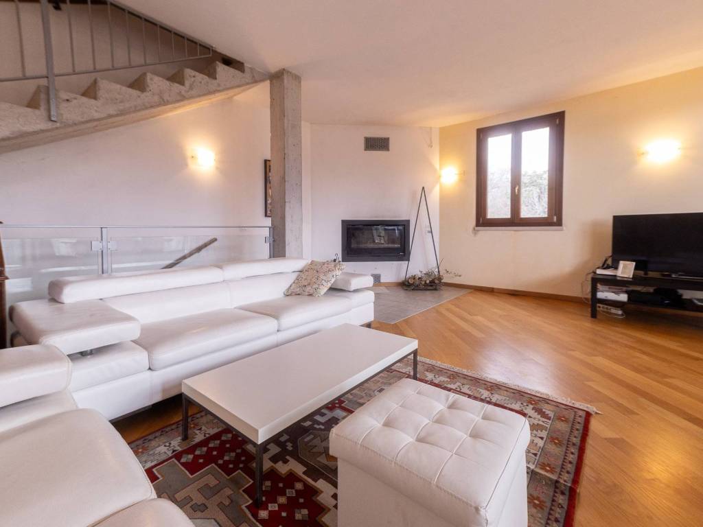 Villa a Mezzane di sotto - Foto 2