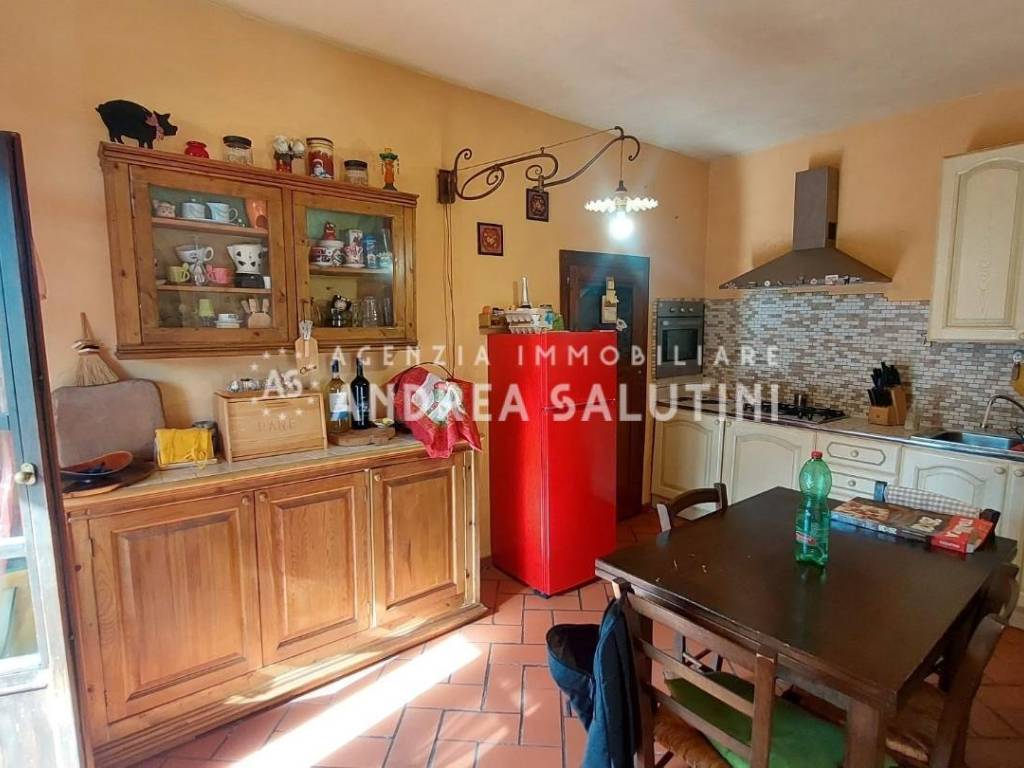 Casa indipendente a Buti in Via Gramsci Bastimento - Foto 5