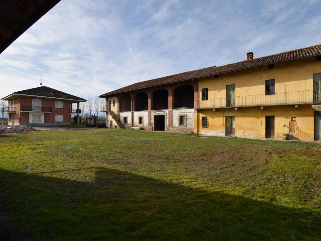Casa indipendente a Vigone in Via Angiale, 2 - Foto 2