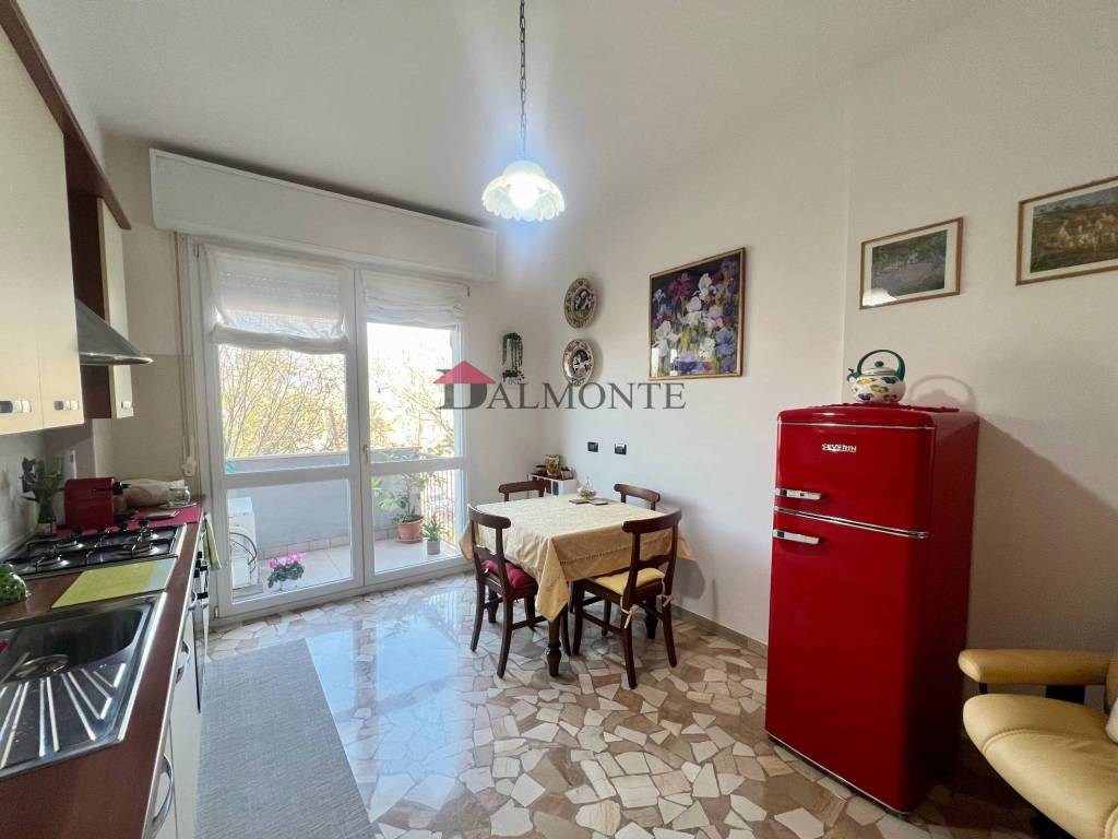 Appartamento a Bologna in Via Pasubio - Foto 4