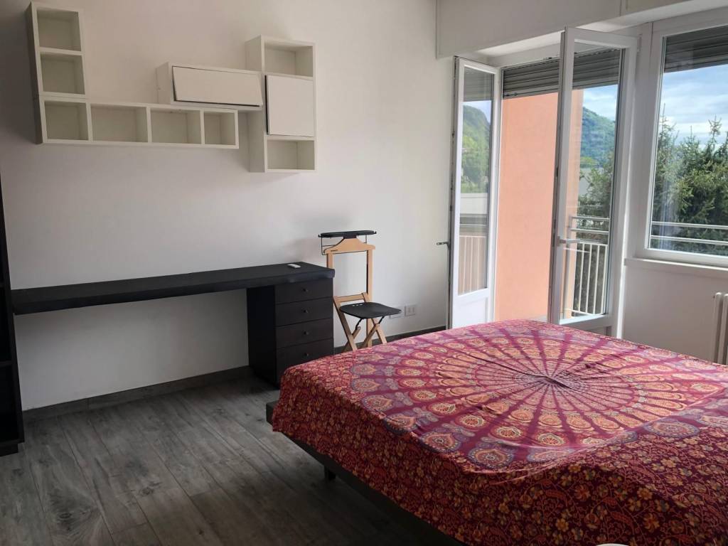 Appartamento a Como in Via Bellinzona - Foto 2