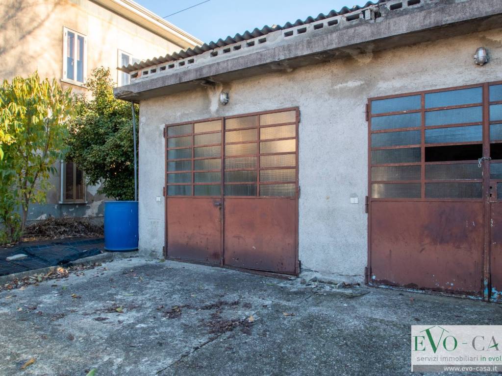 Villa a Gallarate in Via Giuseppe Giusti, 51 - Foto 5
